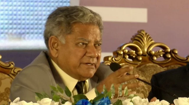 চট্টগ্রাম বন্দরের আশেপাশে মাফিয়াচক্র আছে: উপদেষ্টা সাখাওয়াত